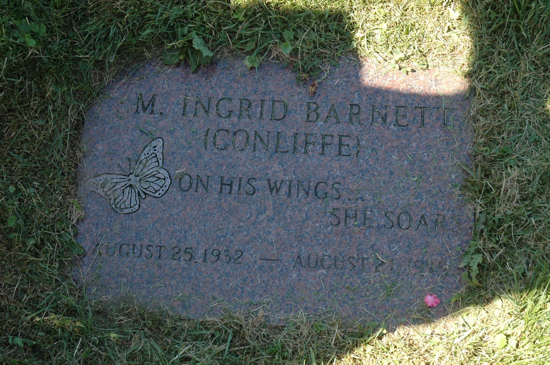Ingrid (Conliffe) Barnett grave